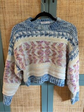 Arizona Jean Co Cropped Knit Patterned Crewneck Sweater